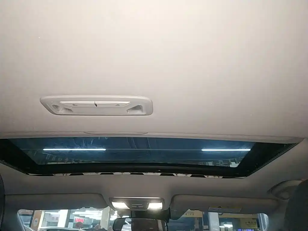 Photo 18 - Changan Eado