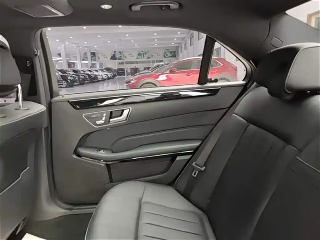 Mercedes-Benz E-Class 2015 Facelift E 200 L Sport фото 25