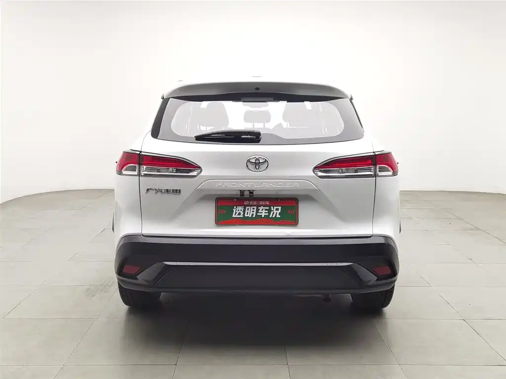 Toyota Frontlander 2022 2.0L CVT Leading Edition фото 4