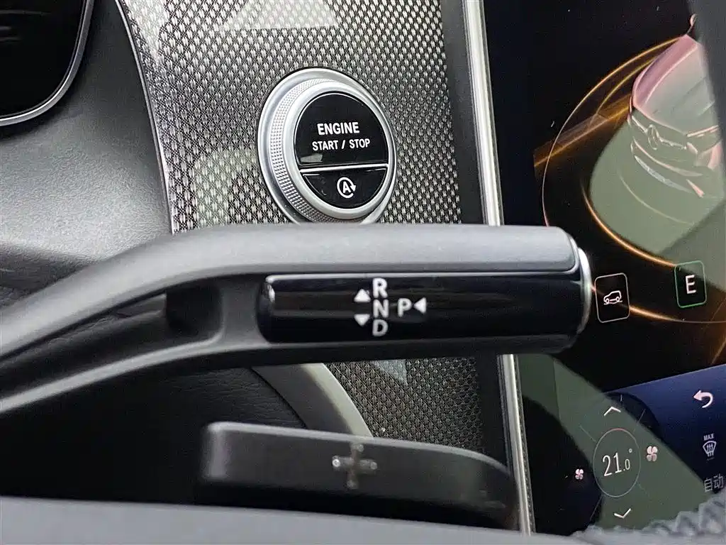 Mercedes-Benz GLC 2025 Model Year GLC 260 L 4MATIC Dynamic фото 25