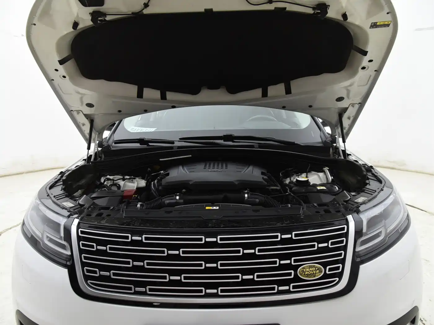 Land Rover Range Rover Velar 2017 P380 S фото 10