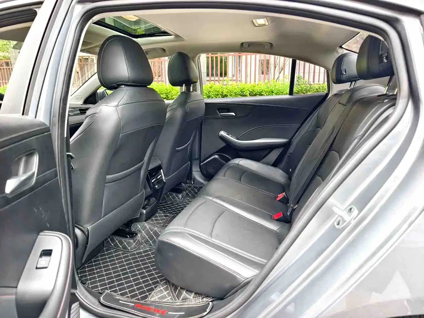 Photo 7 - Roewe i5