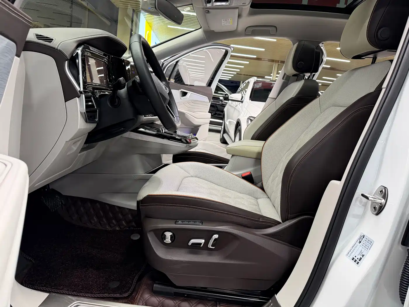Volkswagen Talagon 2022 380TSI 4WD Flagship Victory Edition 6-seater фото 10