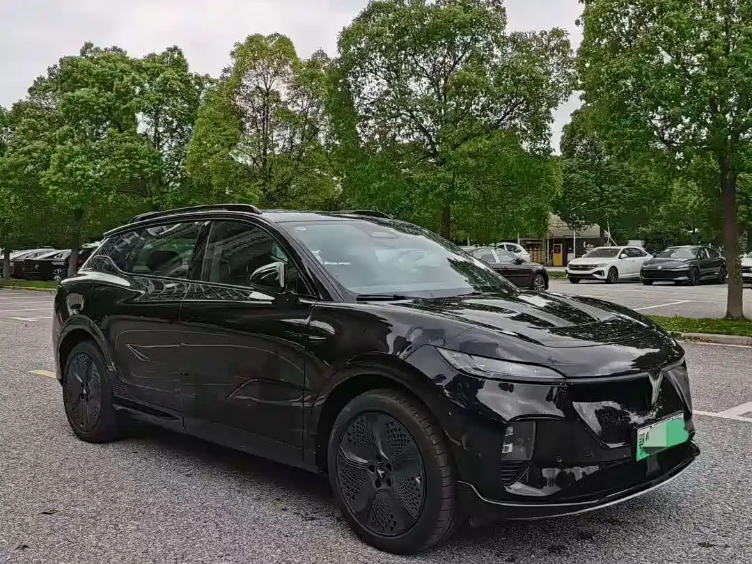 Voyah Auto Voyah Zhiyin 2024 Long Range Super Charging Edition фото 3