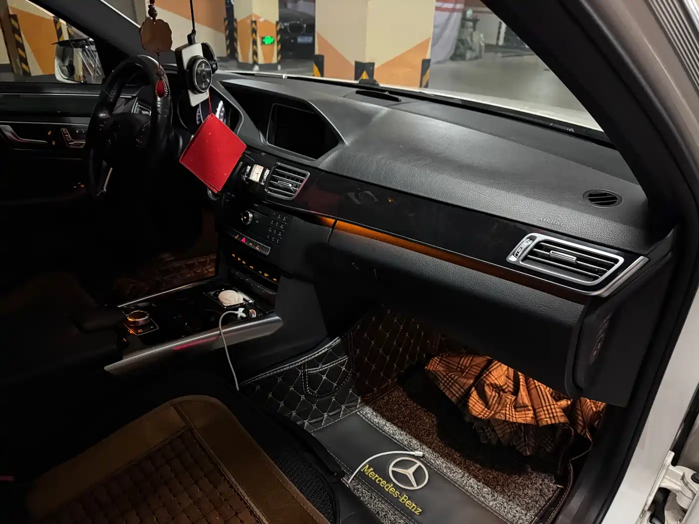 Mercedes-Benz E-Class 2015 Facelift E 260 L Sport фото 12