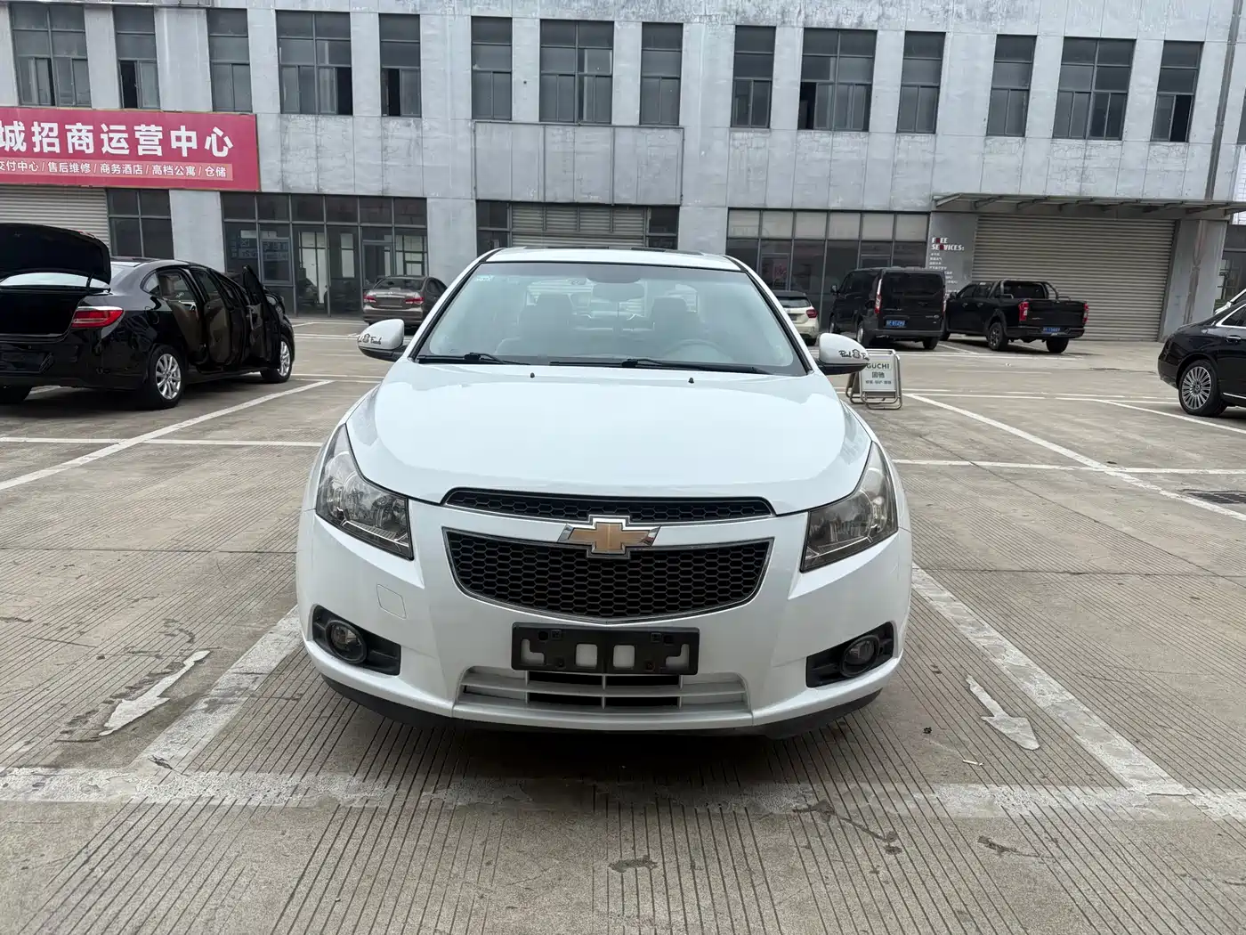 Chevrolet Cruze 2013 Model 1.6L SE AT фото 2