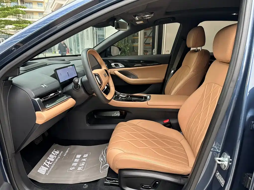 Geely Galaxy Galaxy A7 2025 EM-i фото 14