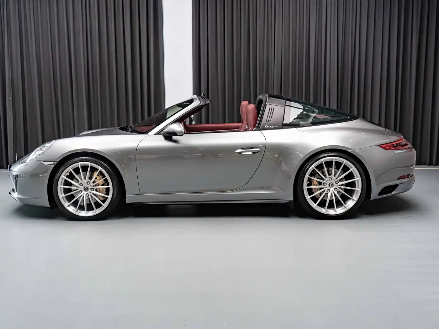 Porsche 911 2016 Targa 4 3.0T фото 3