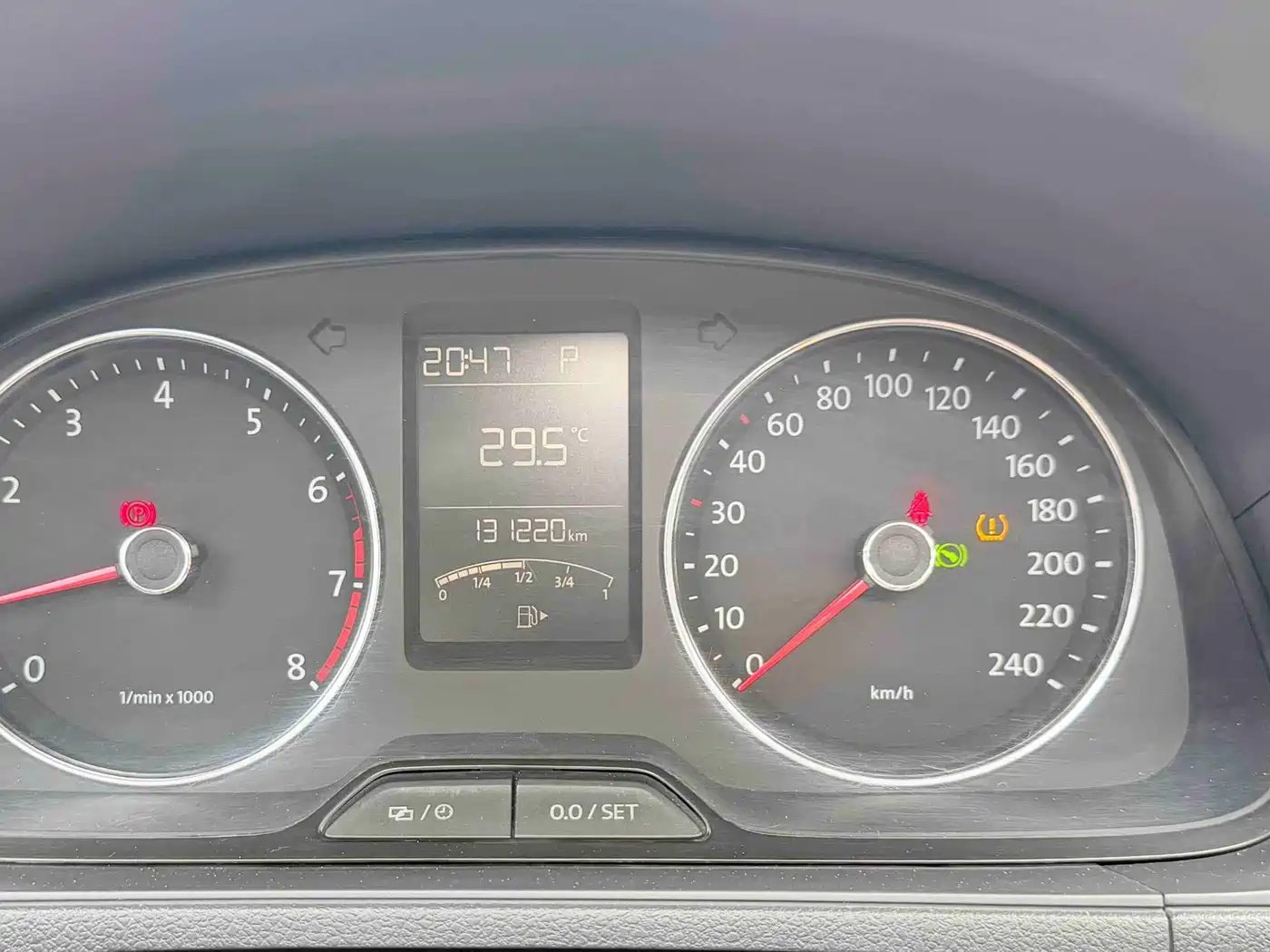 Volkswagen Lavida Tour 2013 1.4TSI Automatic Comfort фото 18