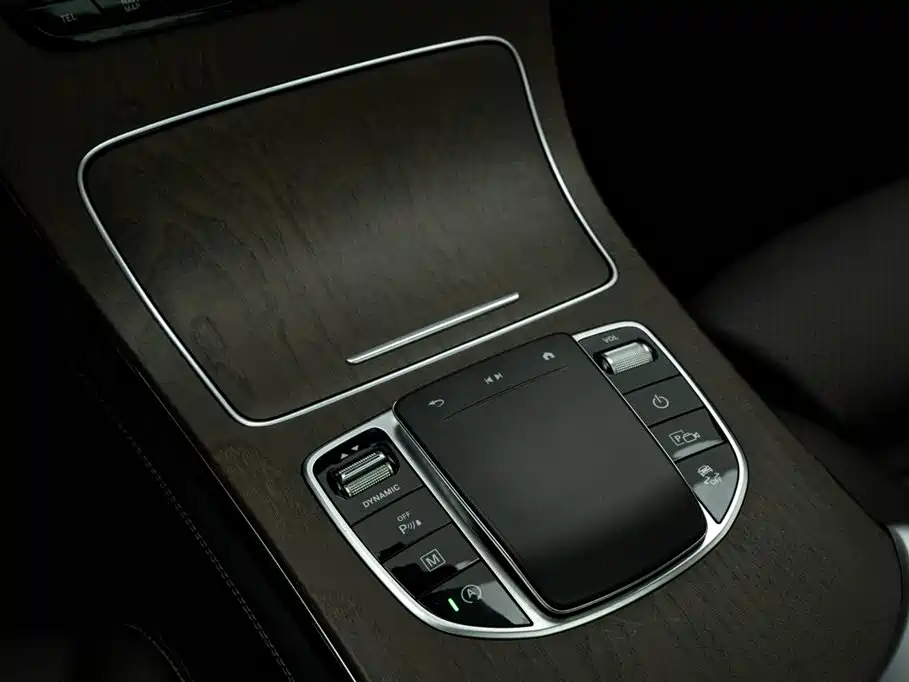 Mercedes-Benz GLC 2020 Facelift GLC 300 L 4MATIC Dynamic фото 26