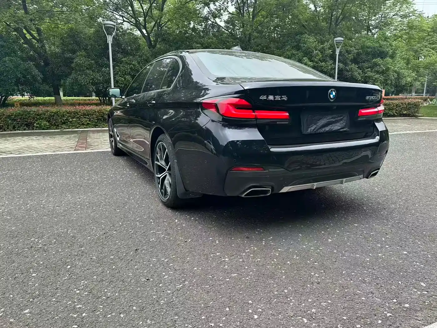 BMW 5 Series 2022 530Li Exclusive M Sport Package фото 9