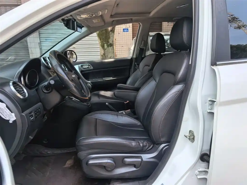 Haval H6 2016 Upgrade Edition 1.5T Manual 2WD Elite Type фото 15
