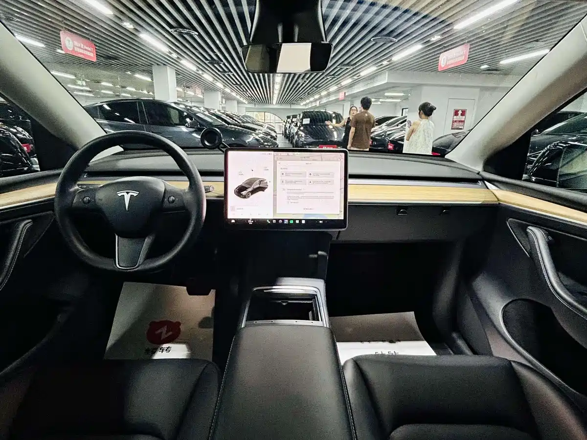 Tesla Model Y 2021 2021 Standard Range Rear-Wheel Drive