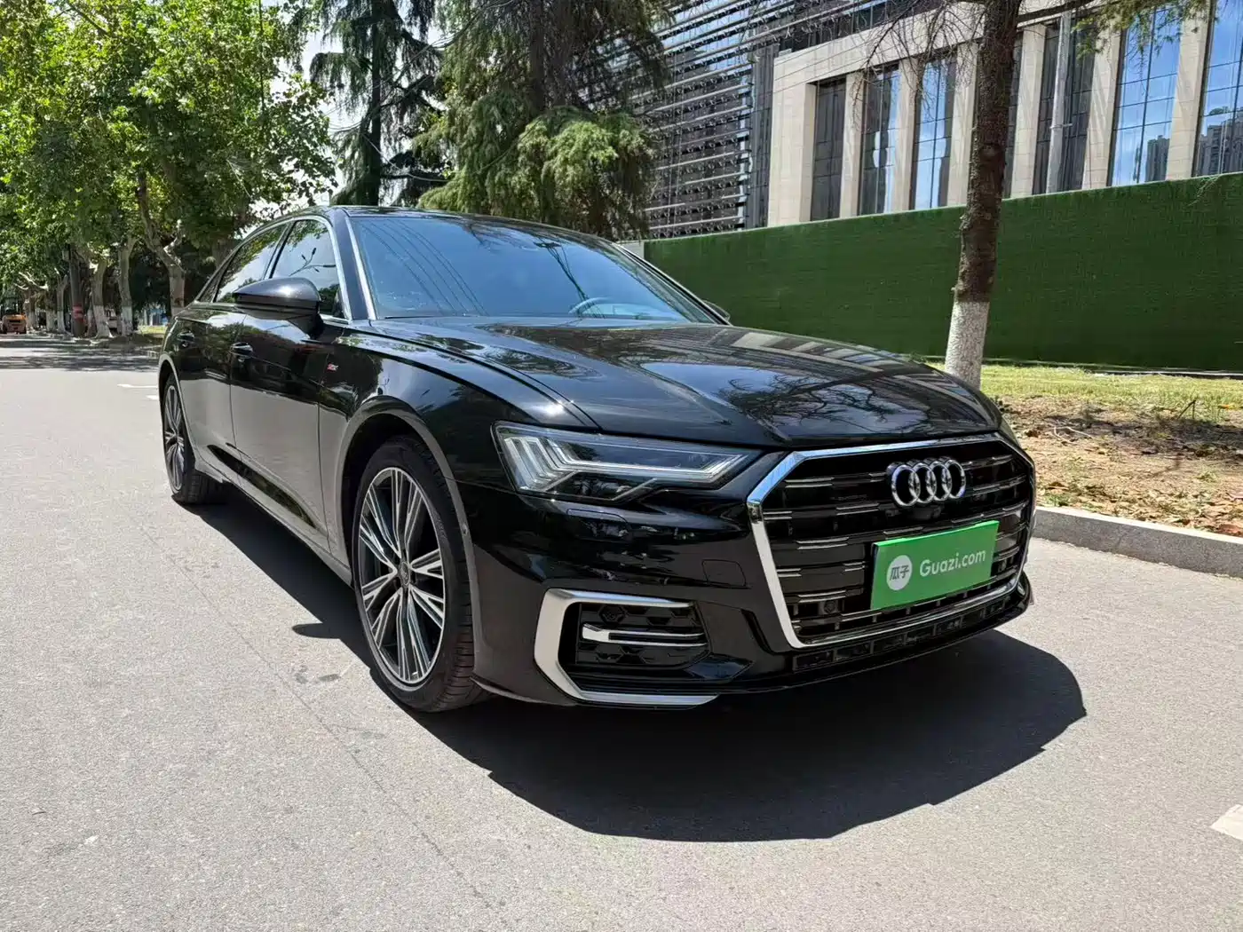 Audi A6L 2024 45 TFSI quattro Exclusive Dynamic фото 3