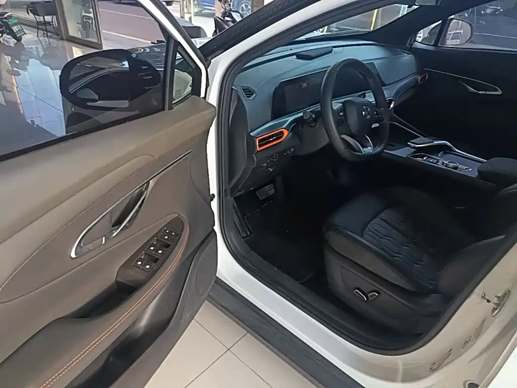 Changan UNI-T 2022 2022 2.0T Premium
