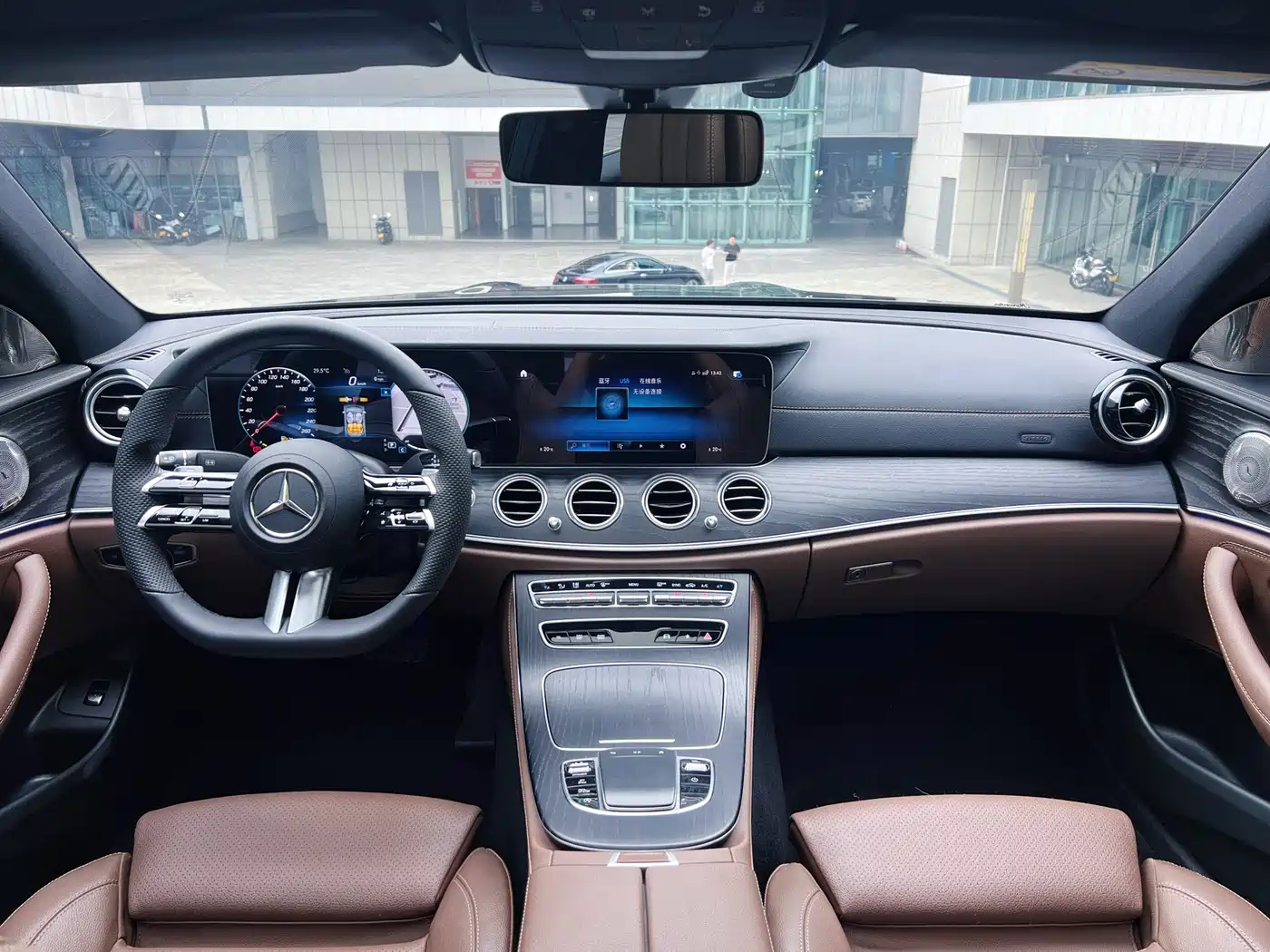 Mercedes-Benz E-Class 2022 Facelift E 300 L Sport Fashion Style фото 7