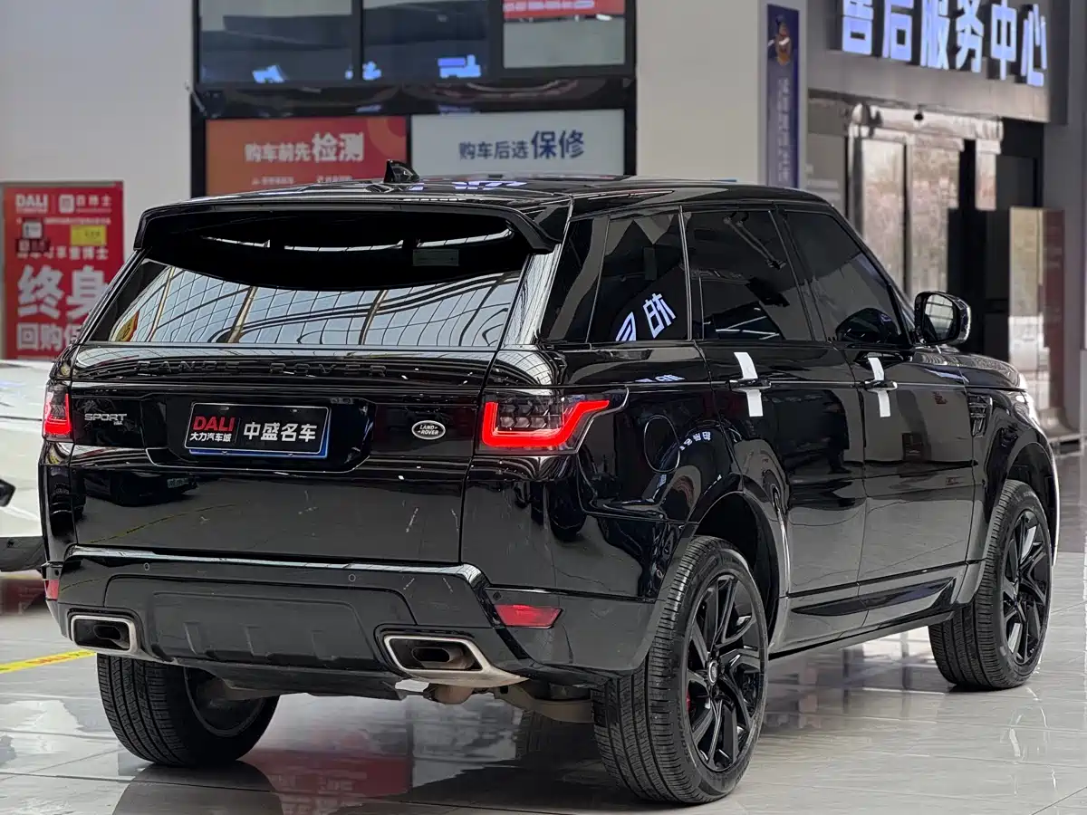 Land Rover Range Rover Sport 2020 3.0 L6 HSE DYNAMIC фото 4