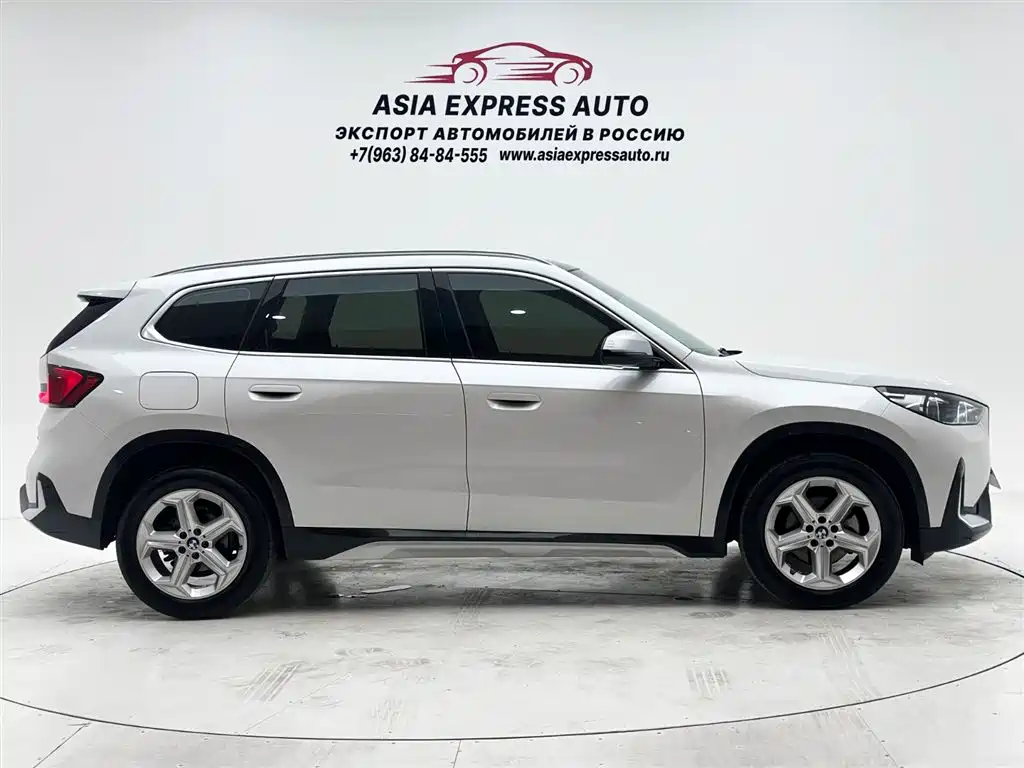 BMW X1 2023 sDrive20Li X Design Package фото 9