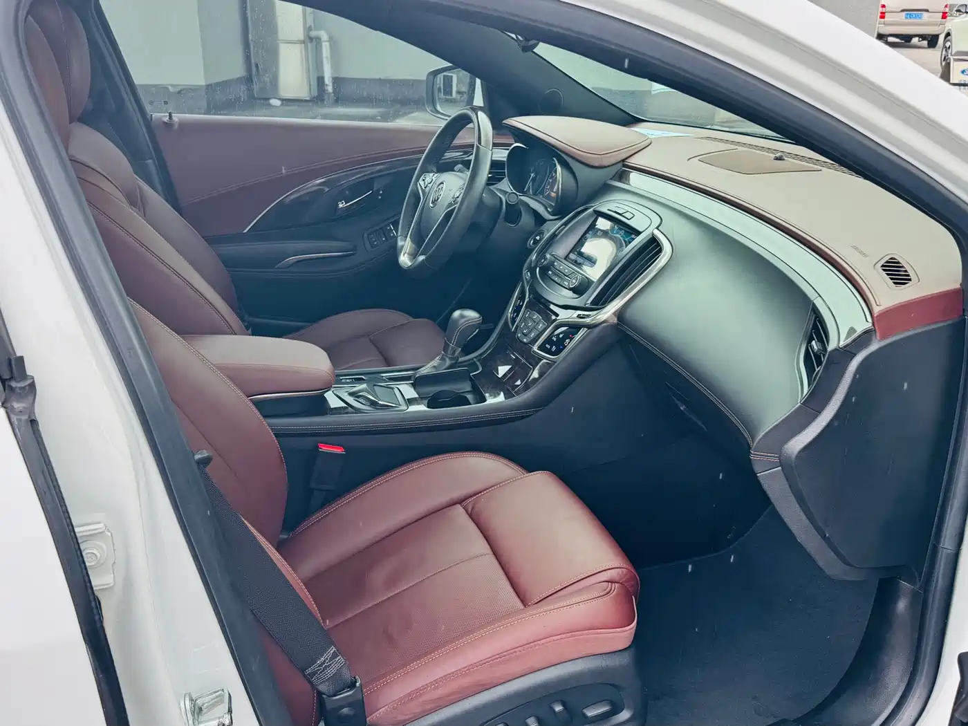 Buick LaCrosse 2013 2.0T SIDI Intelligent Flagship фото 12