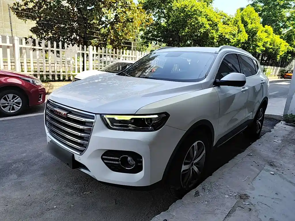 Фото 1 - Haval H6