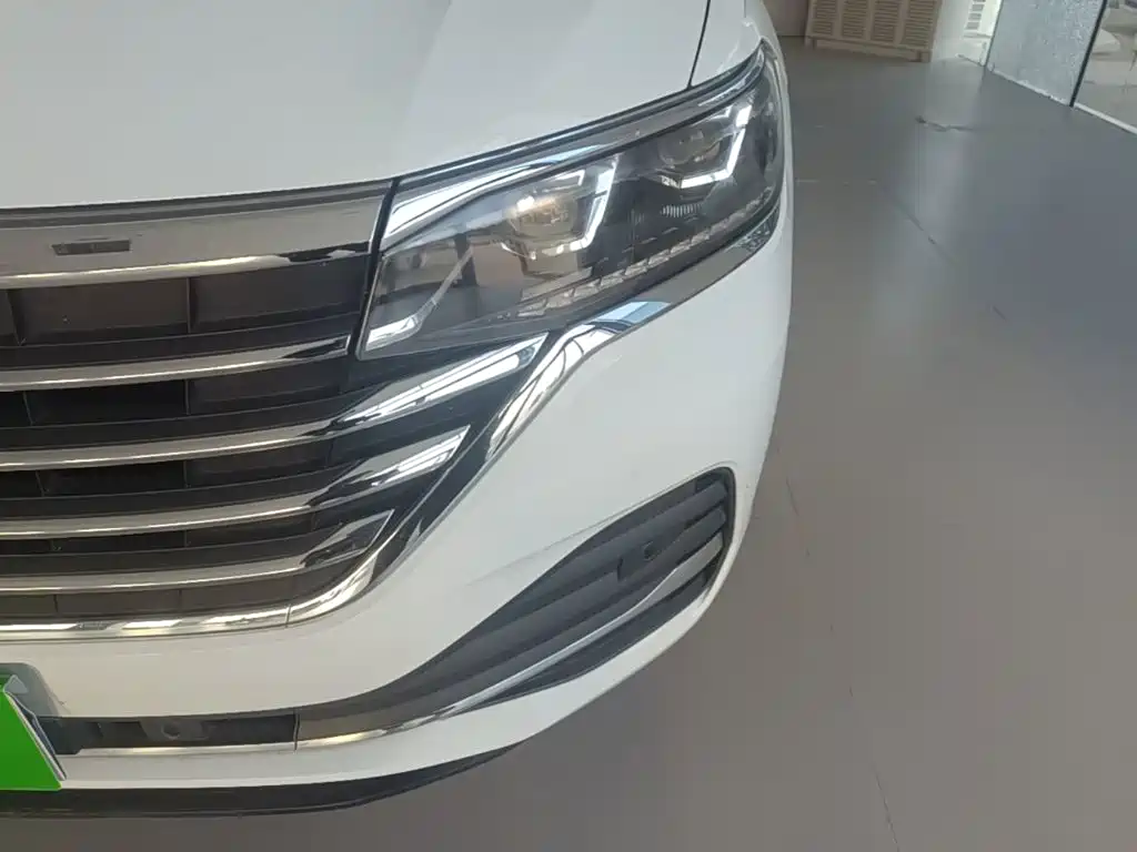 Фото 24 - Volkswagen Viloran