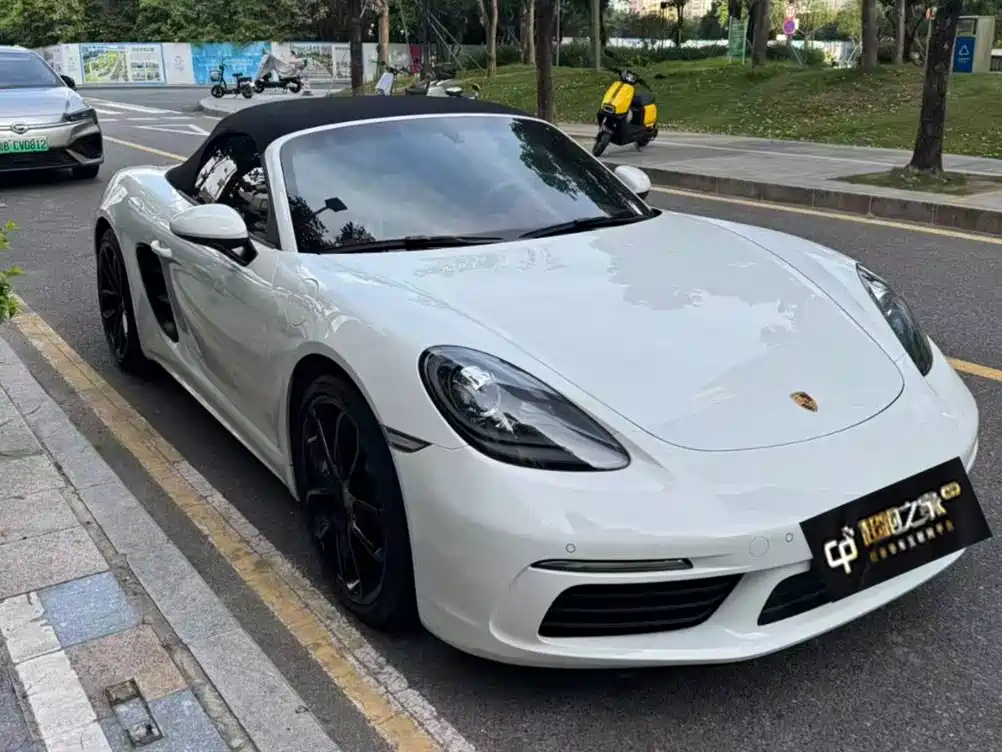 Porsche 718 2023 Boxster Style Edition 2.0T фото 2