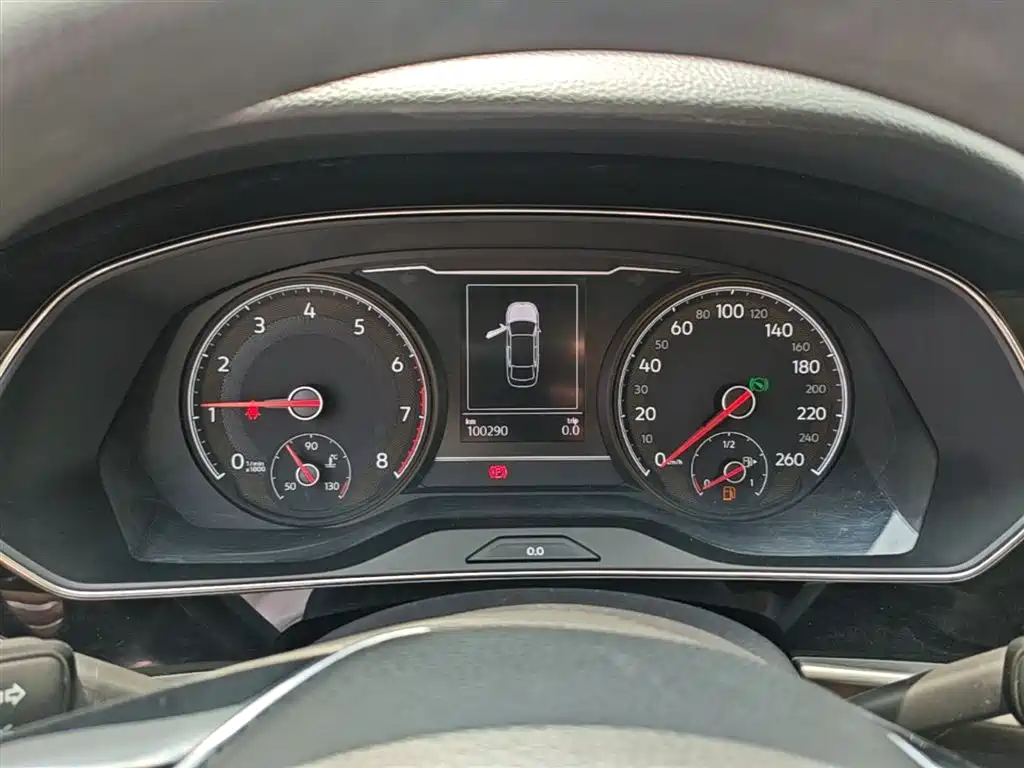 Volkswagen Passat 2021 Model 280TSI Business Edition фото 12