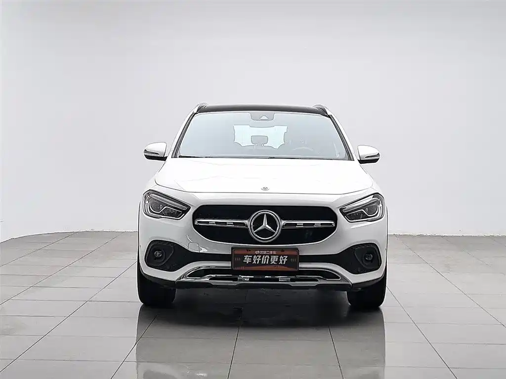 Mercedes-Benz GLA 2023 GLA 220 фото 3