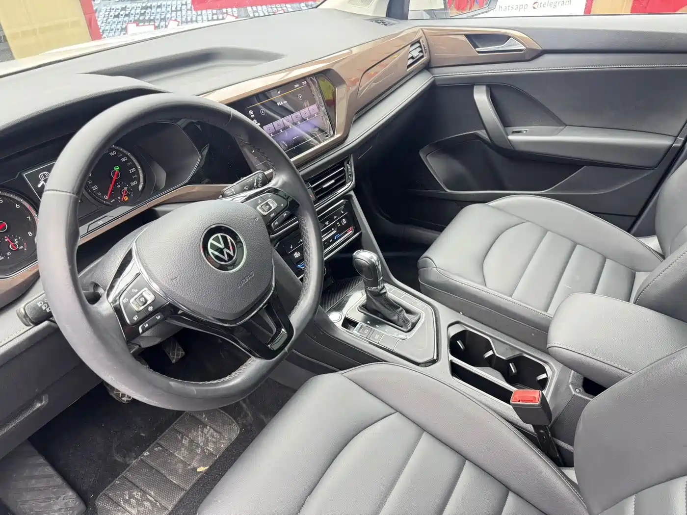 Volkswagen Tharu, миниатюра 11