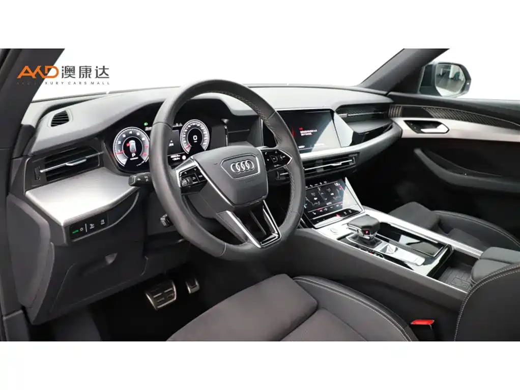 Audi Q6 2023 2023 45 TFSI quattro Uniform Clouds Flying Rider Package