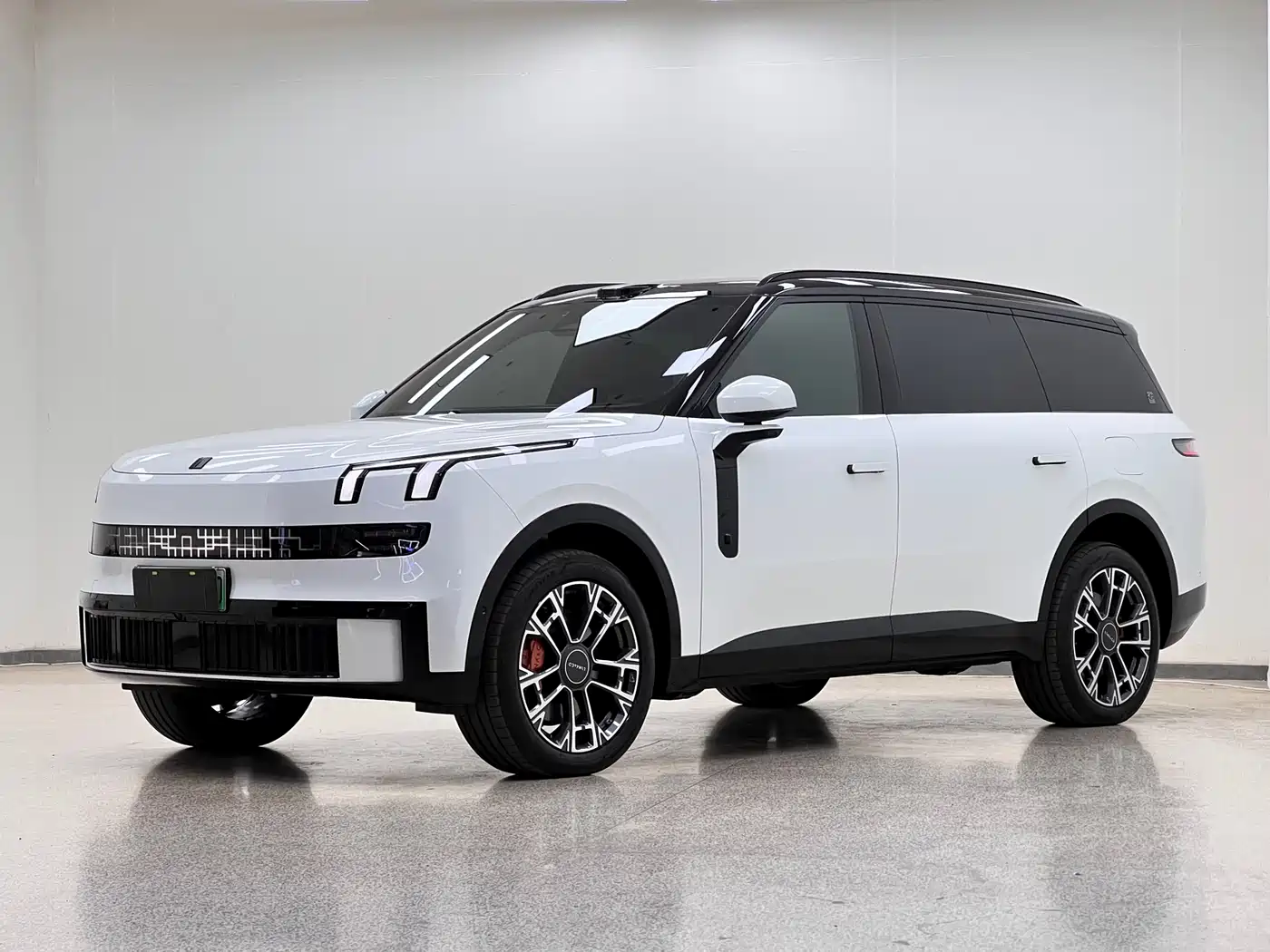Lynk & Co 900 2025 1.5T Ultra
