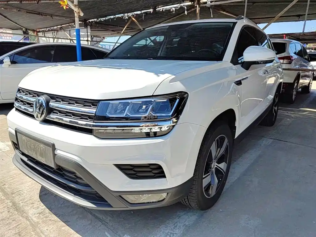 Volkswagen Tharu 2020 280TSI 2WD Comfort Edition China VI