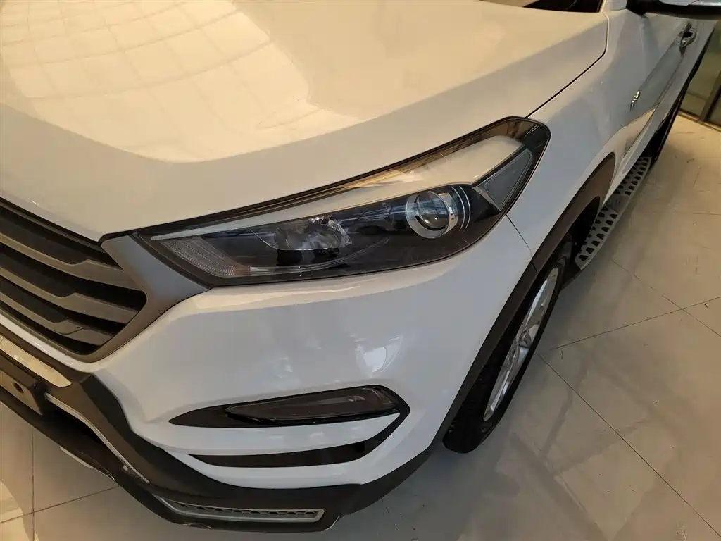 Hyundai Tucson 2015 1.6T Dual Clutch 2WD Smart фото 24