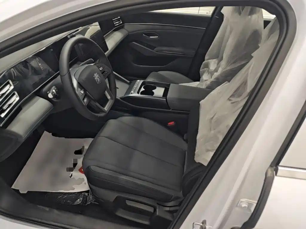 BYD Qin L 2026 2026 DM-i 128KM Progressive