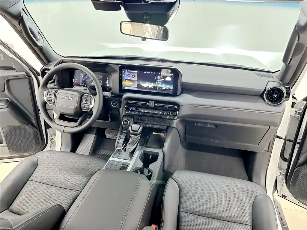 Toyota Prado 2025 2.4T All-round TX Edition 5-seater фото 14