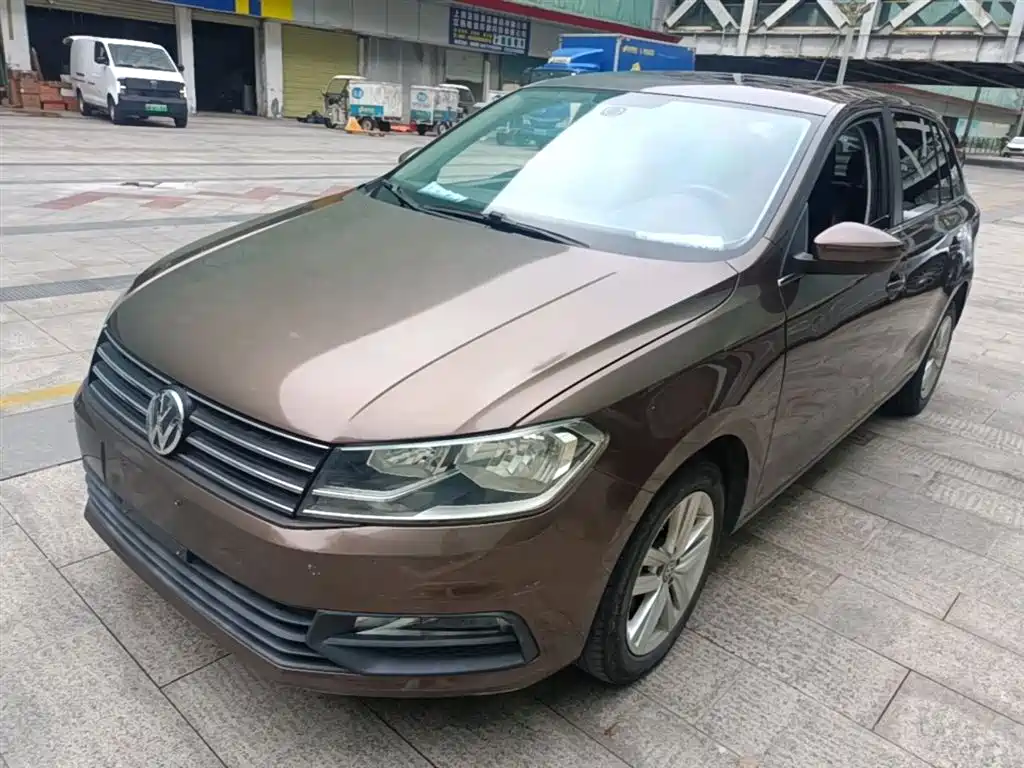 Volkswagen Santana 2015 Gran Santana 1.6L Manual Comfort фото 2
