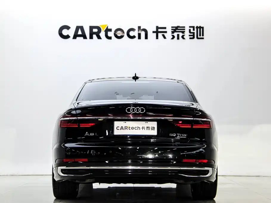 Audi A8 2023 A8L 50 TFSI quattro Exclusive фото 5