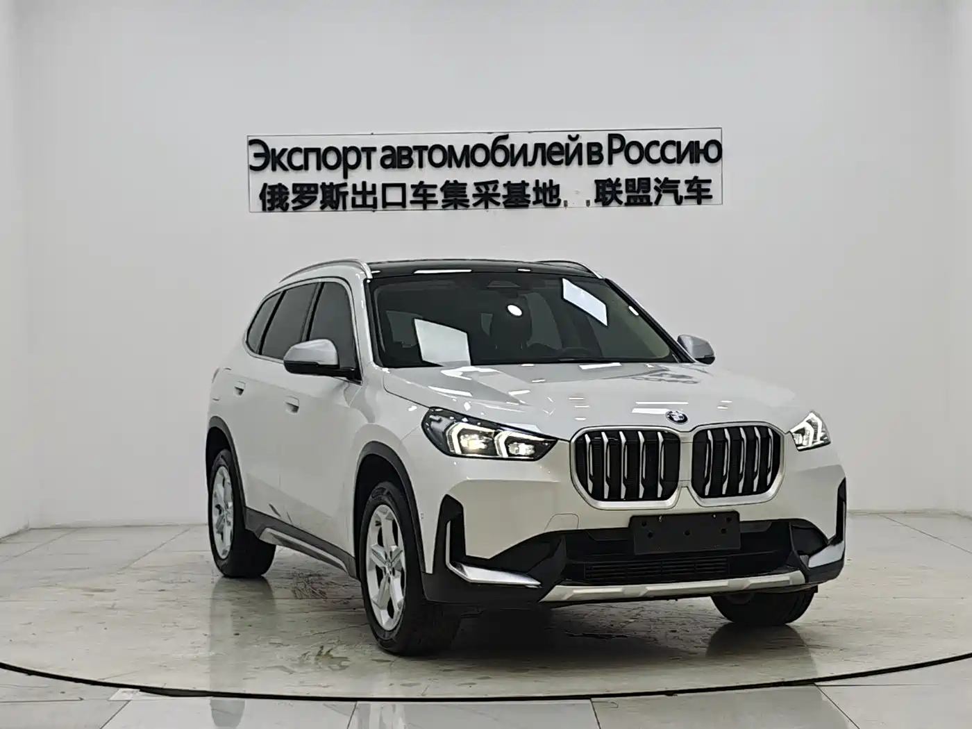 BMW X1 2023 sDrive20Li X Design Package фото 3