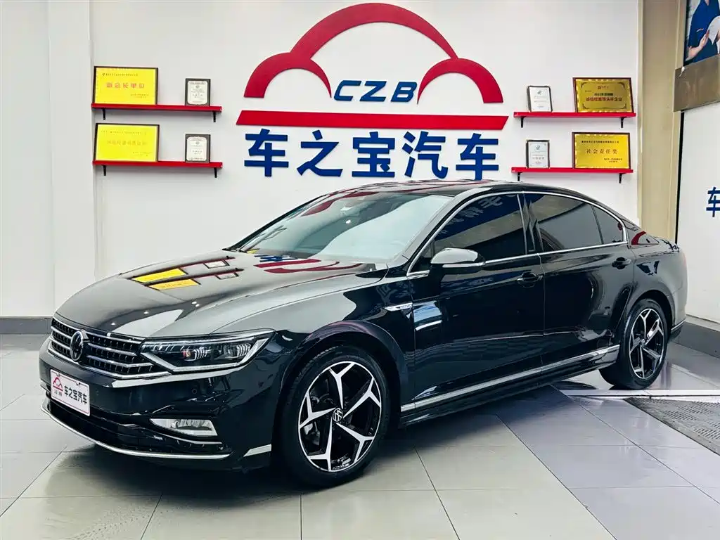 Volkswagen Magotan 2023 Model 2 Million Commemorative Edition 330TSI DSG Luxury