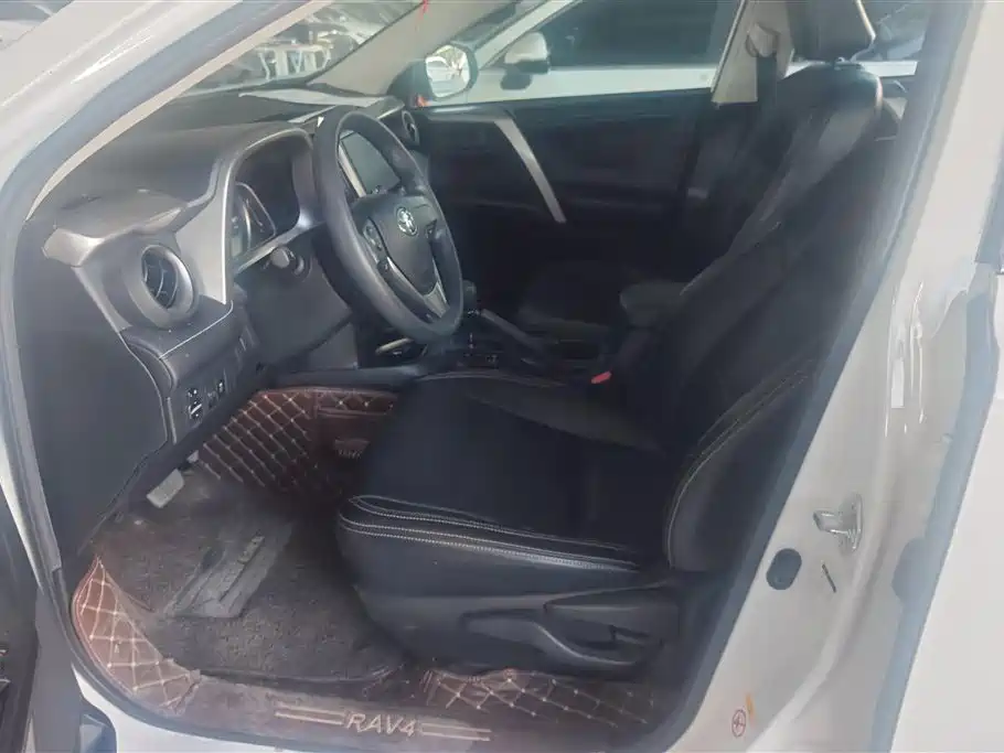 Toyota RAV4 Rongfang 2019 2.0L CVT 2WD Pioneer Version China V фото 9