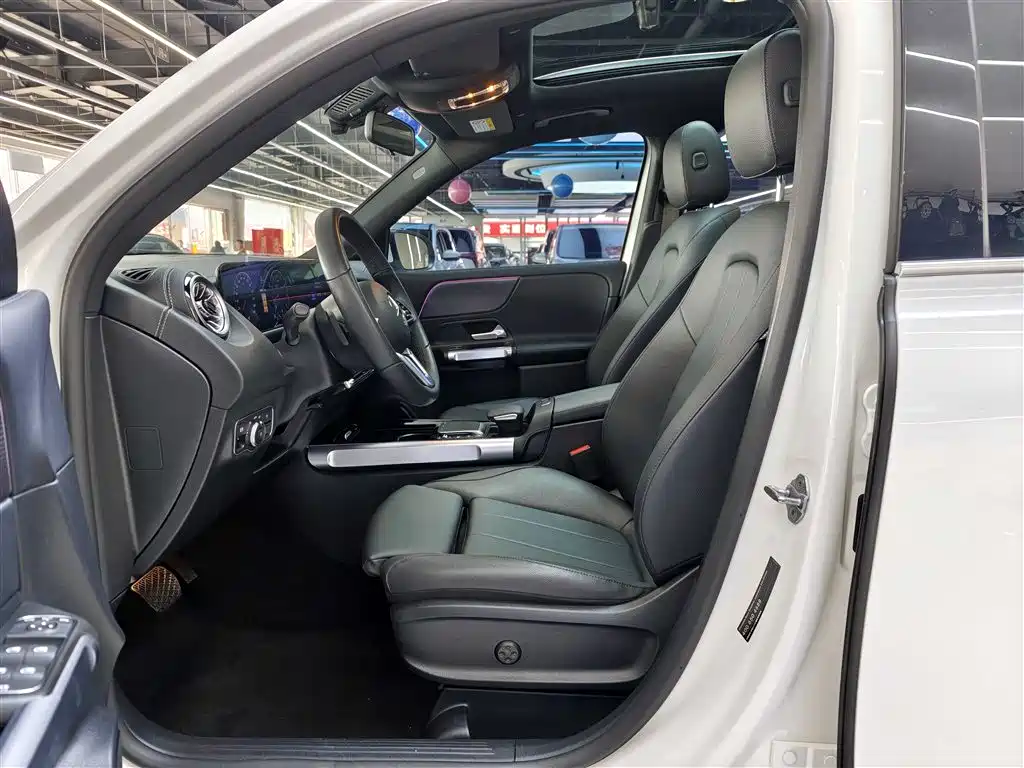 Mercedes-Benz GLB 2022 Facelift GLB 200 Fashion Style фото 4