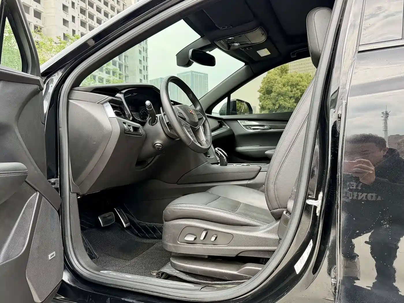 Фото 11 - Cadillac XT5
