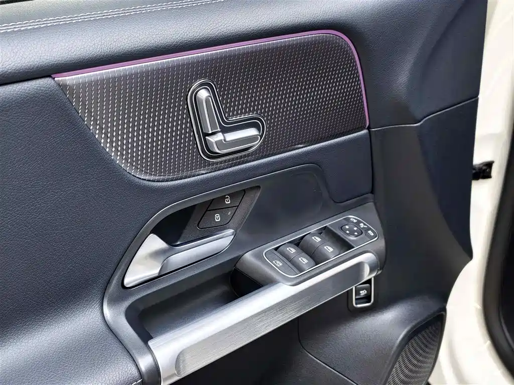 Mercedes-Benz GLB 2022 Facelift GLB 200 Fashion Style фото 16
