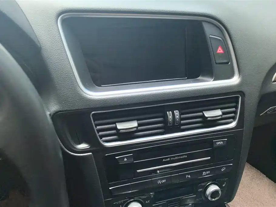 Audi Q5 2017 Plus 40 TFSI Comfort фото 13