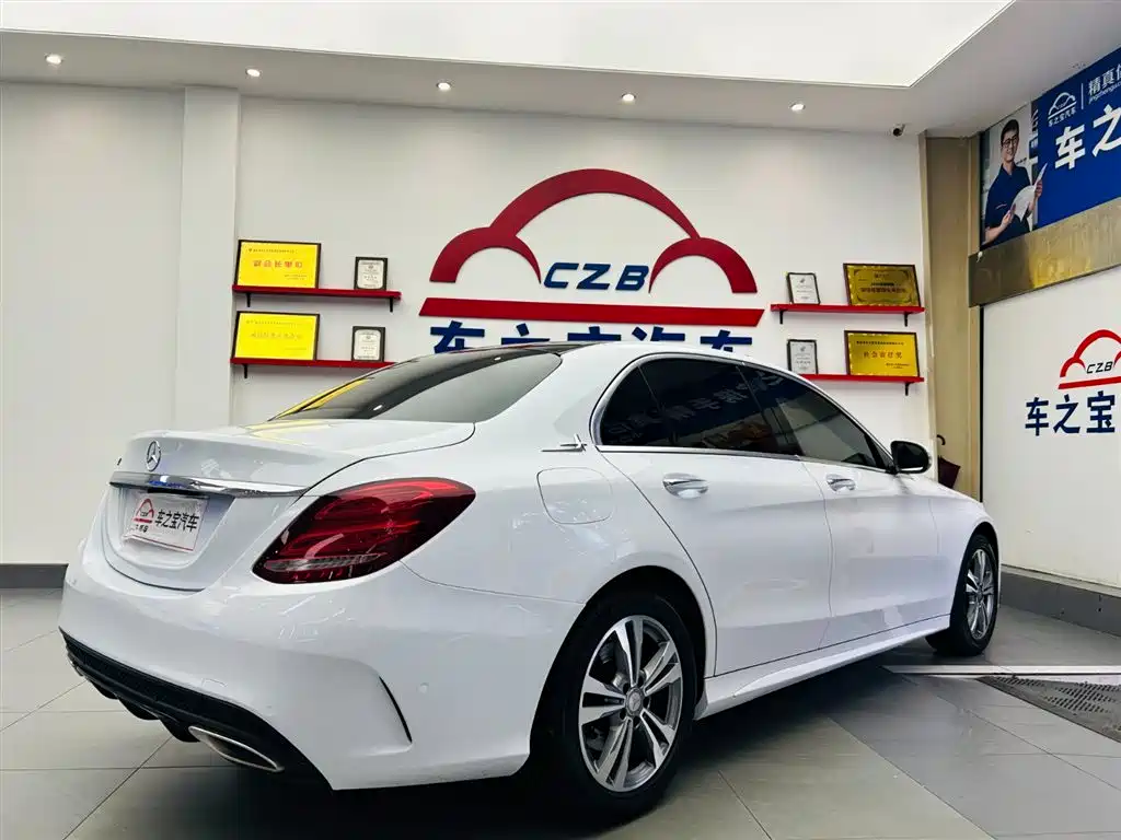 Mercedes-Benz C-Class 2016 C 200 L Sport фото 5