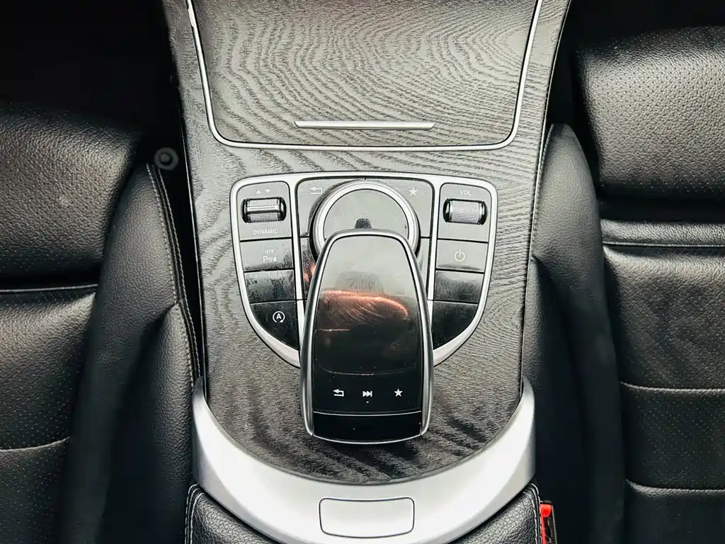 Mercedes-Benz C-Class 2016 C 200 L Sport фото 17