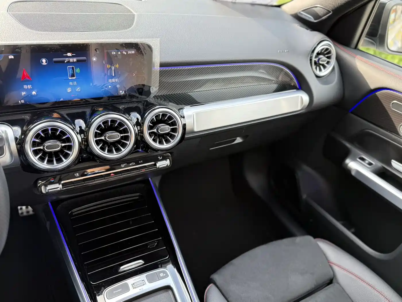 Mercedes-Benz GLB AMG 2024 AMG GLB 35 4MATIC фото 8