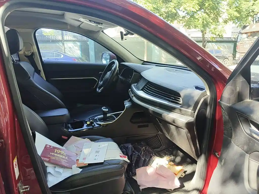 Photo 12 - Haval H6