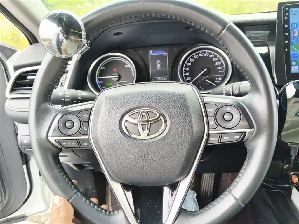 Toyota Camry 2021 Hybrid 2.5HGVP Leading Edition фото 7