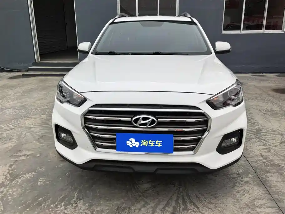 Hyundai Beijing Hyundai ix35 2019 2.0L Automatic 2WD Zhiyong·Enjoy China V фото 2